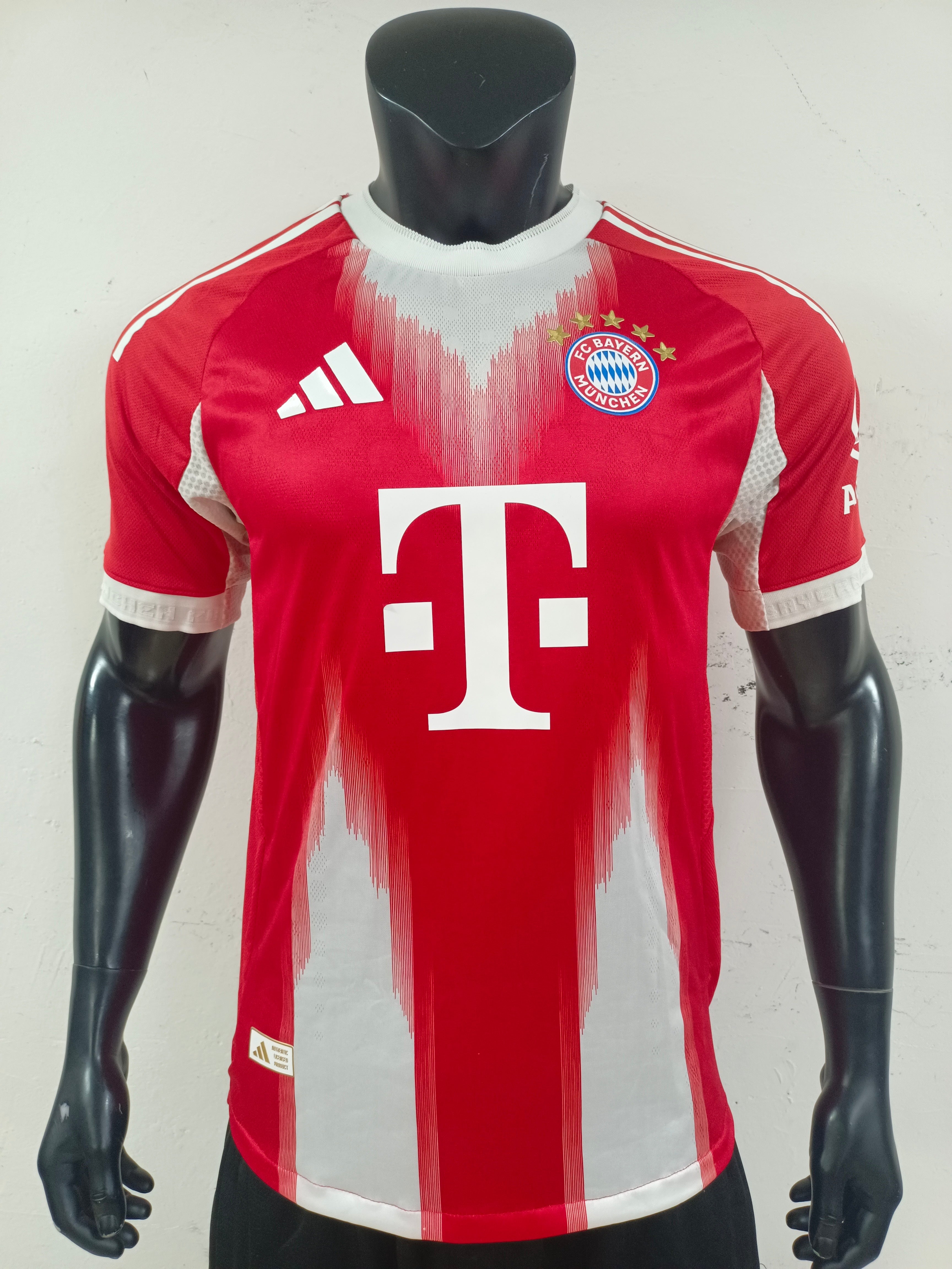 Bayern Munich 25/26 Home Football Player Jersey