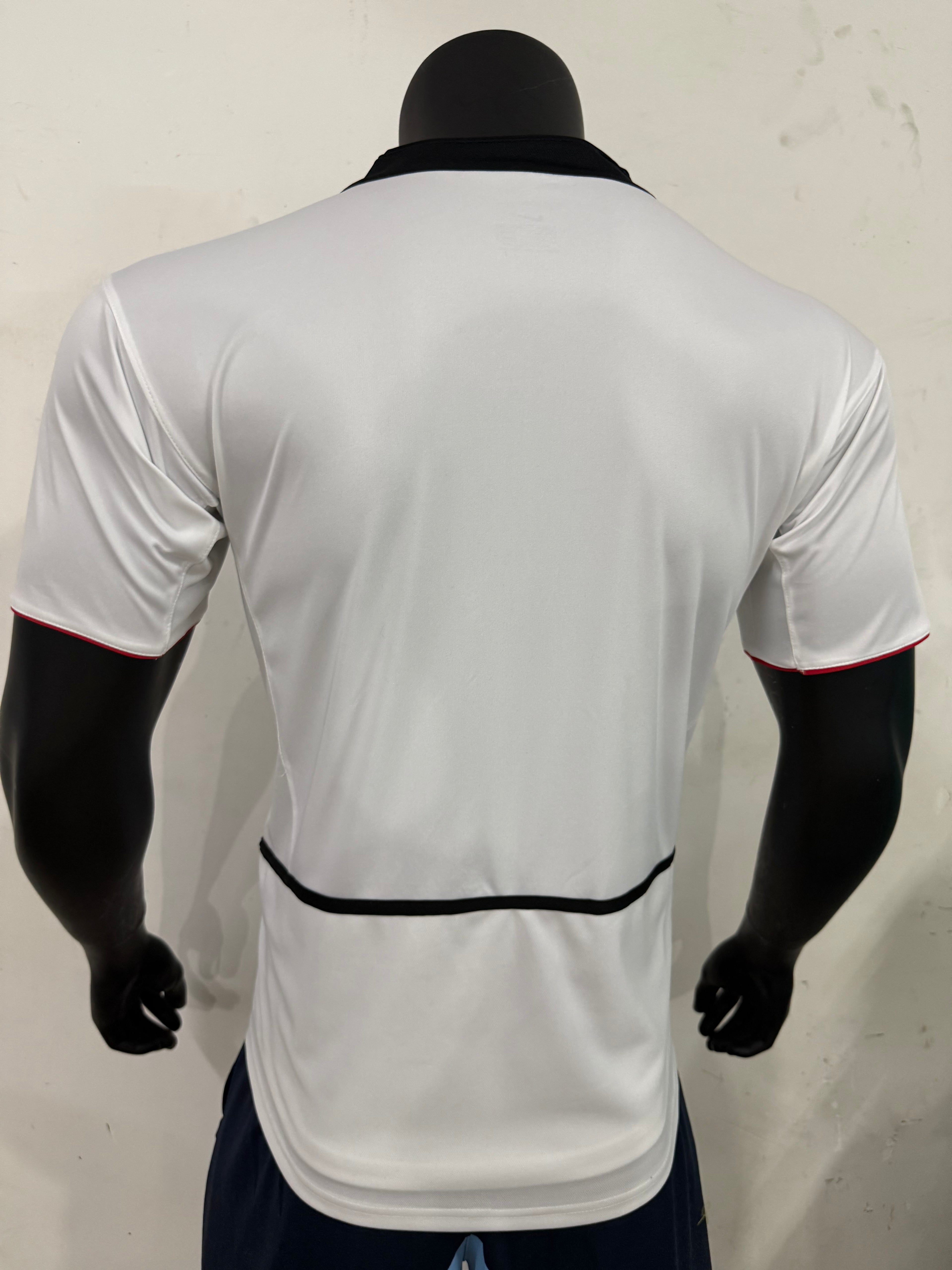 Manchester United White Vodafone Retro Player Jersey