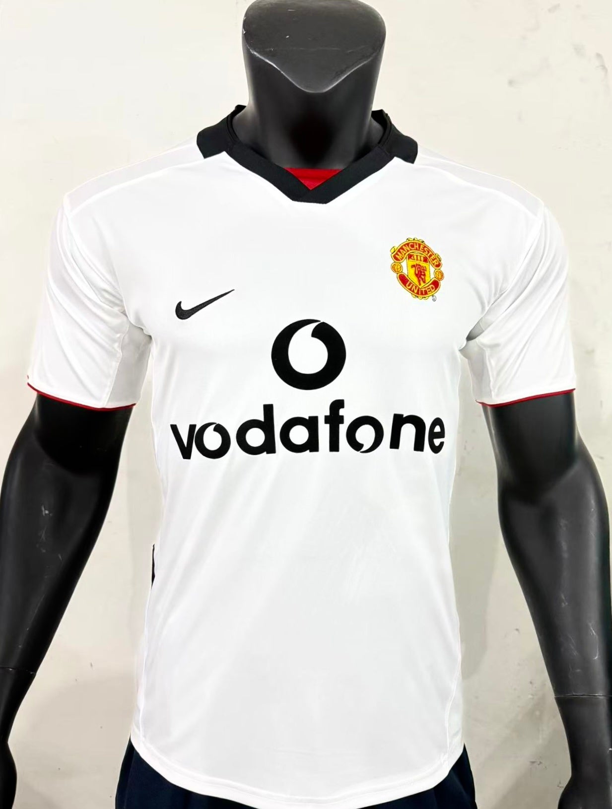 Manchester United White Vodafone Retro Player Jersey