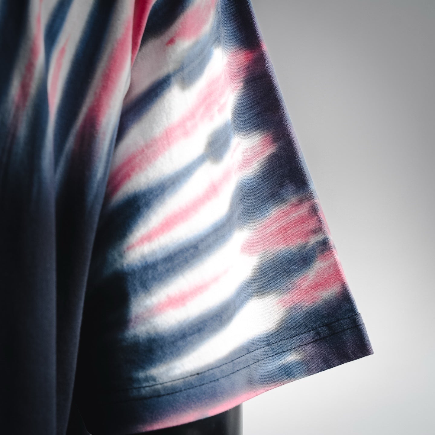 Balenciaga BLCG Hawaiian Tie-Dye Palm Tree Short Sleeve T-Shirt