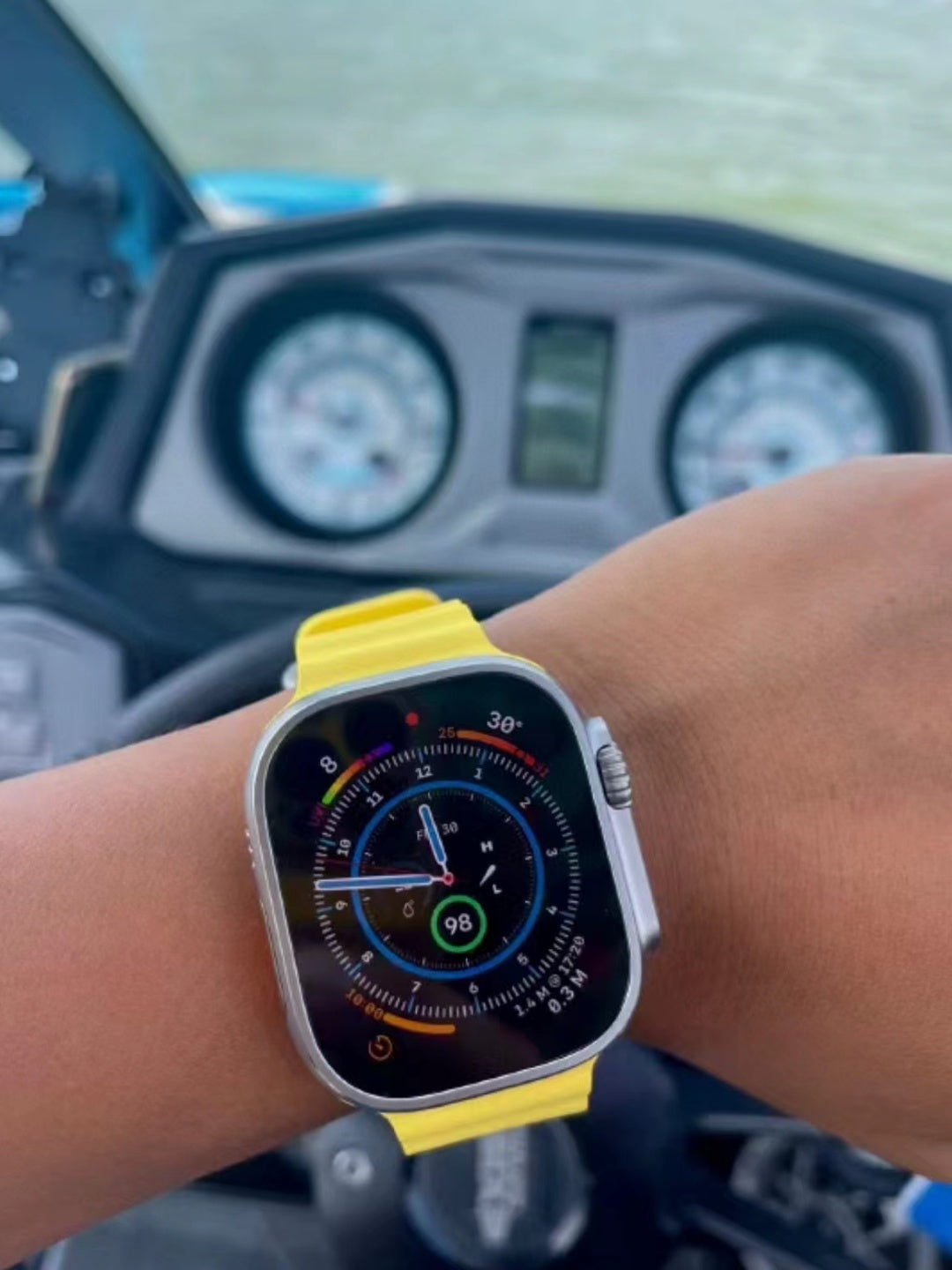 Apple Watch Series 8 - GPS +
Cellular