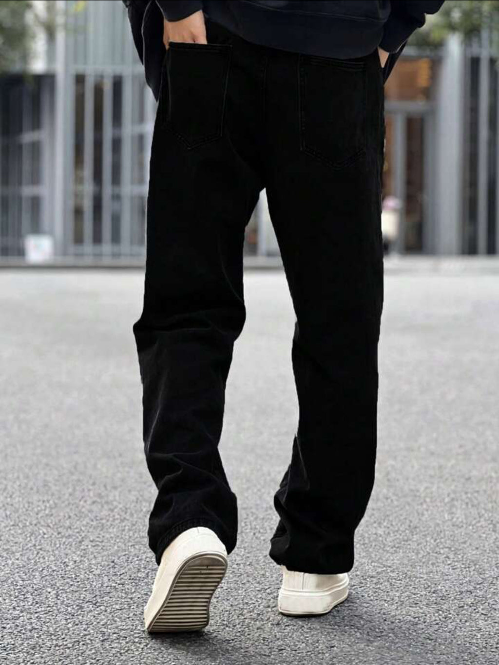 Solid Black Loose Fit Jeans