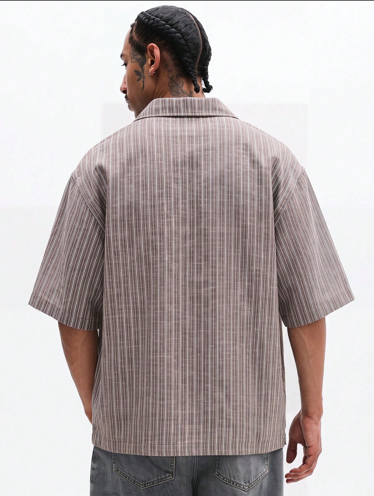 Short Sleeve Classic Collar Lightweight Shirt
