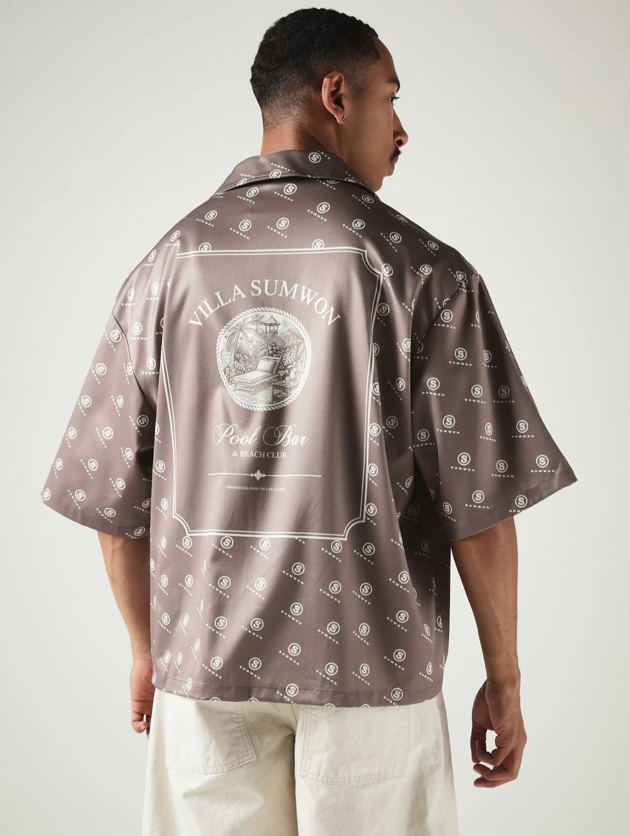Casual Gold Logo Spotted Short Sleeve Shirt