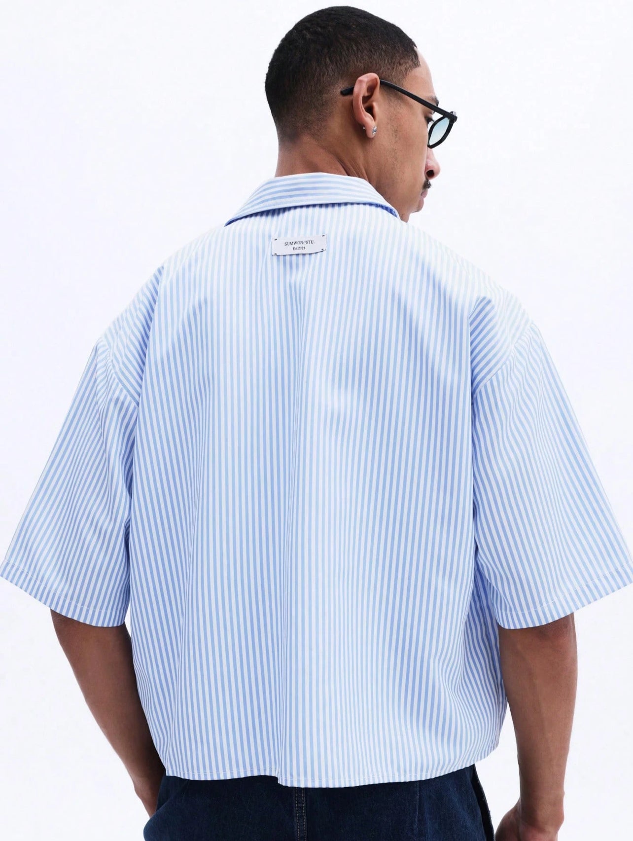 Stripped Red Embroidery Cropped Blue Shirt