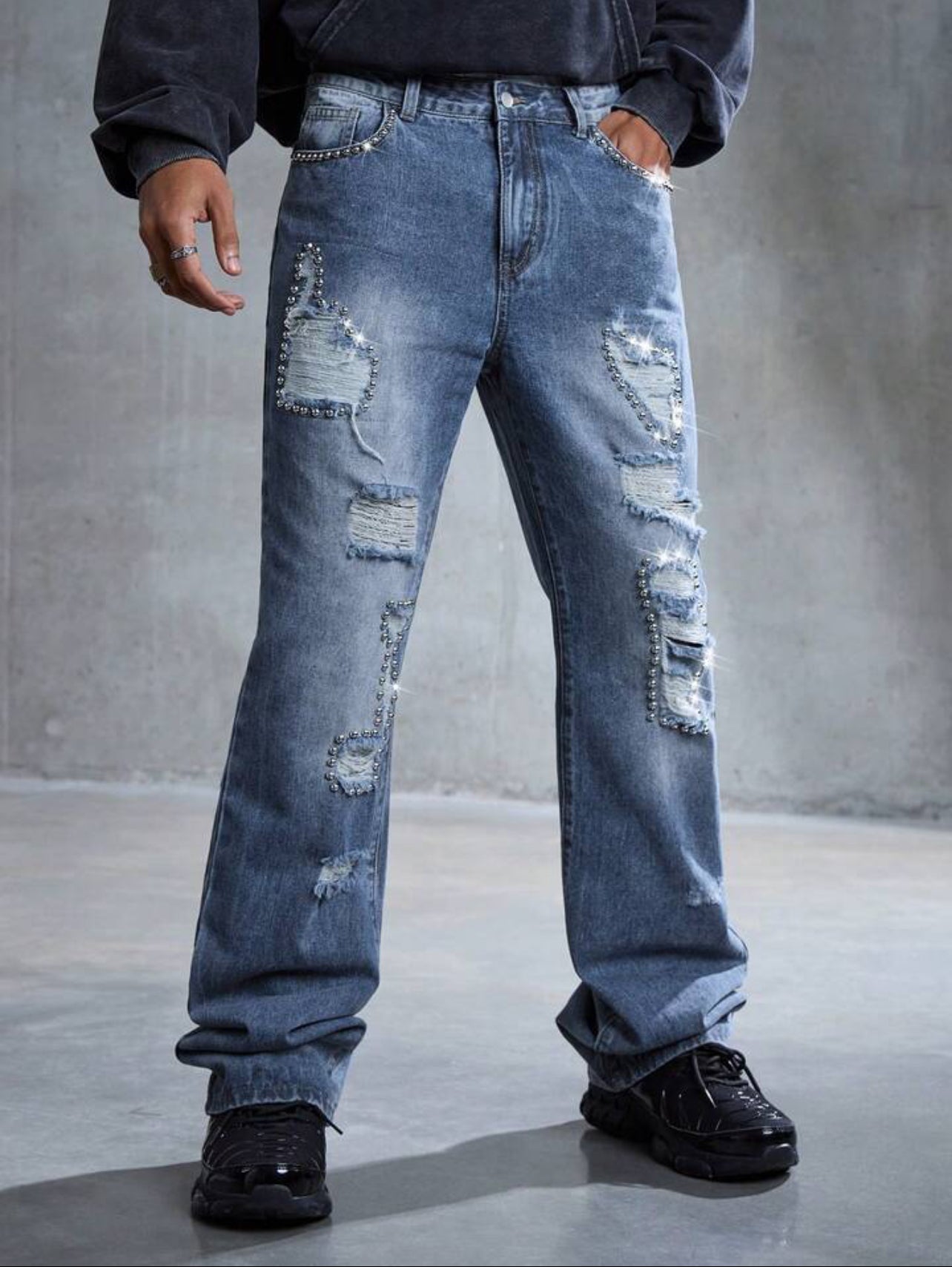 Distressed Rhinestone Design Jeans